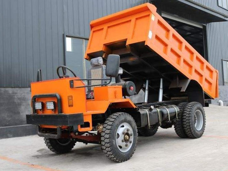 為什么駕駛四不像自卸車行駛中會(huì)發(fā)生熄火故障