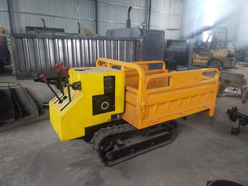 履帶運(yùn)輸車