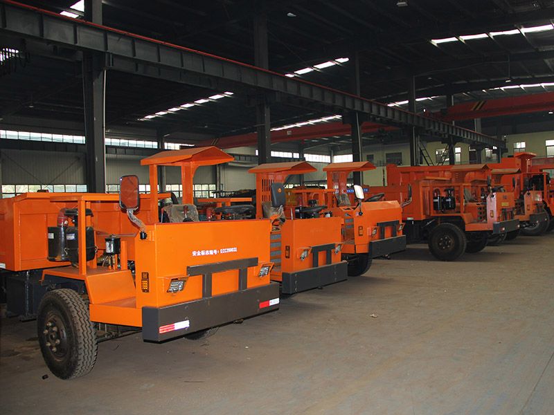 UQ-8T礦用運(yùn)輸車