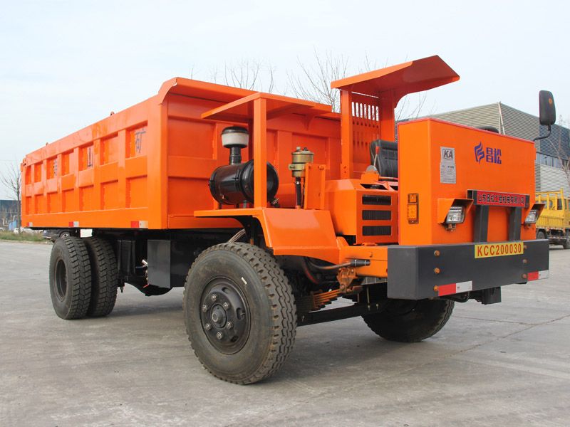  12噸四不像運(yùn)輸車