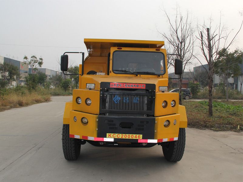 20噸礦用運(yùn)輸車  