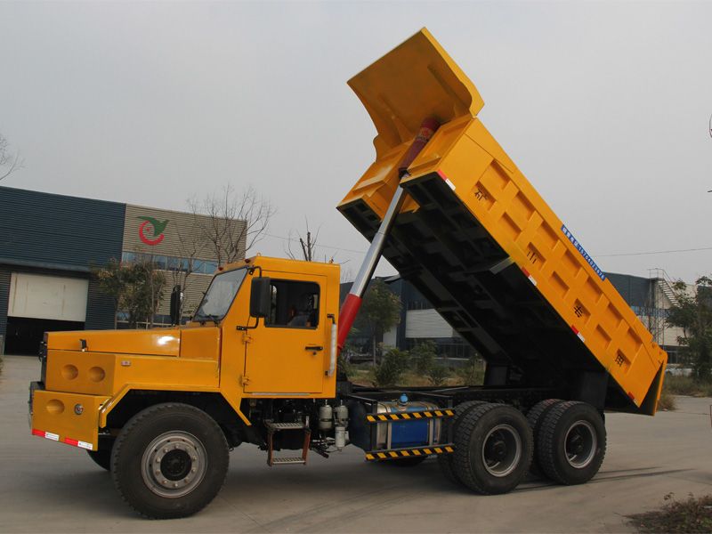 20噸礦用運(yùn)輸車  