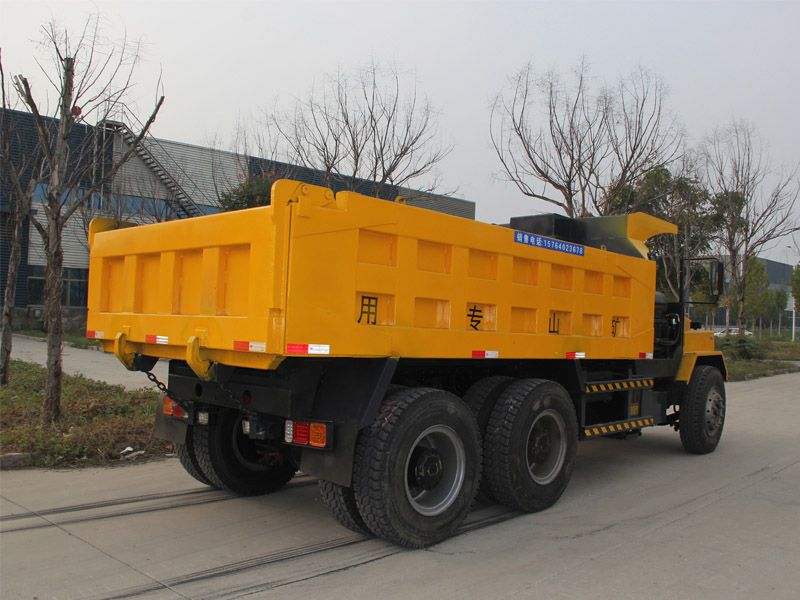 20噸礦用運(yùn)輸車  